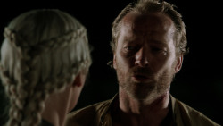 extant_GameOfThrones_1x10-FireAndBlood_4856
