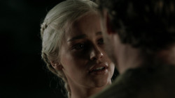 extant_GameOfThrones_1x10-FireAndBlood_4857