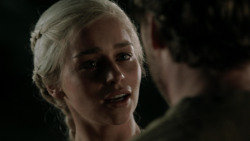 extant_GameOfThrones_1x10-FireAndBlood_4858