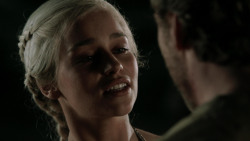 extant_GameOfThrones_1x10-FireAndBlood_4865