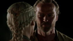 extant_GameOfThrones_1x10-FireAndBlood_4877