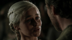 extant_GameOfThrones_1x10-FireAndBlood_4881