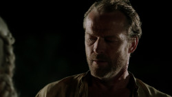 extant_GameOfThrones_1x10-FireAndBlood_4911