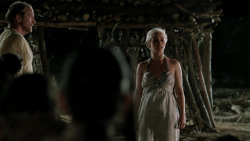 extant_GameOfThrones_1x10-FireAndBlood_4916