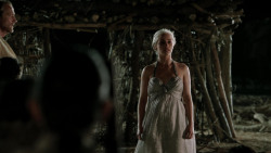 extant_GameOfThrones_1x10-FireAndBlood_4917