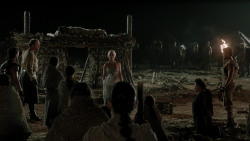 extant_GameOfThrones_1x10-FireAndBlood_4918