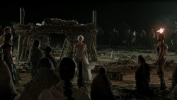 extant_GameOfThrones_1x10-FireAndBlood_4922