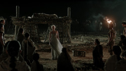 extant_GameOfThrones_1x10-FireAndBlood_4930