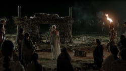 extant_GameOfThrones_1x10-FireAndBlood_4932