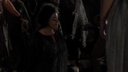 extant_GameOfThrones_1x10-FireAndBlood_4973