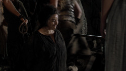 extant_GameOfThrones_1x10-FireAndBlood_4974