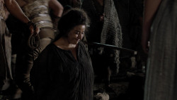 extant_GameOfThrones_1x10-FireAndBlood_4975