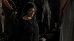 extant_GameOfThrones_1x10-FireAndBlood_4979