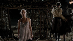 extant_GameOfThrones_1x10-FireAndBlood_5021