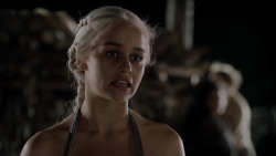 extant_GameOfThrones_1x10-FireAndBlood_5043