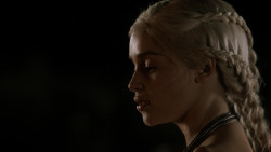 extant_GameOfThrones_1x10-FireAndBlood_5057