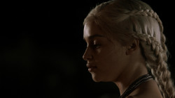 extant_GameOfThrones_1x10-FireAndBlood_5059
