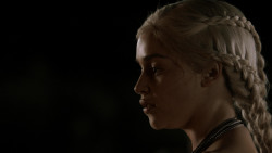 extant_GameOfThrones_1x10-FireAndBlood_5061