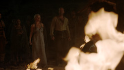 extant_GameOfThrones_1x10-FireAndBlood_5120