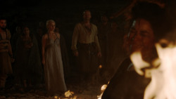 extant_GameOfThrones_1x10-FireAndBlood_5122