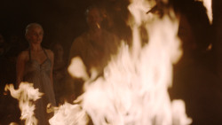 extant_GameOfThrones_1x10-FireAndBlood_5134