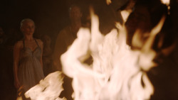 extant_GameOfThrones_1x10-FireAndBlood_5135
