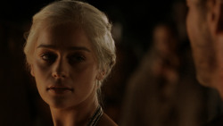 extant_GameOfThrones_1x10-FireAndBlood_5146