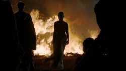 extant_GameOfThrones_1x10-FireAndBlood_5151