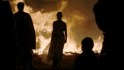 extant_GameOfThrones_1x10-FireAndBlood_5152
