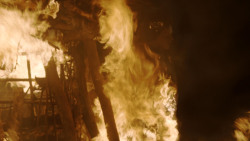 extant_GameOfThrones_1x10-FireAndBlood_5171