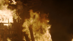 extant_GameOfThrones_1x10-FireAndBlood_5172