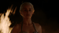 extant_GameOfThrones_1x10-FireAndBlood_5180