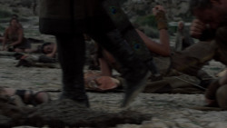 extant_GameOfThrones_1x10-FireAndBlood_5233