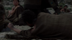 extant_GameOfThrones_1x10-FireAndBlood_5236