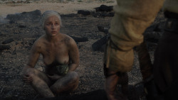 extant_GameOfThrones_1x10-FireAndBlood_5298