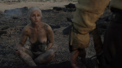 extant_GameOfThrones_1x10-FireAndBlood_5299
