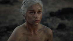 extant_GameOfThrones_1x10-FireAndBlood_5305