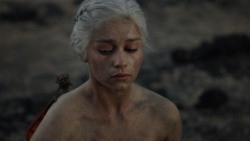 extant_GameOfThrones_1x10-FireAndBlood_5308