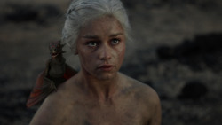extant_GameOfThrones_1x10-FireAndBlood_5318