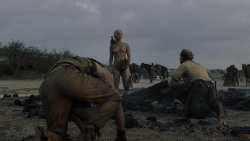 extant_GameOfThrones_1x10-FireAndBlood_5358