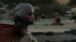 extant_GameOfThrones_1x10-FireAndBlood_5373