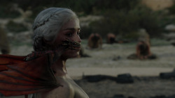 extant_GameOfThrones_1x10-FireAndBlood_5374