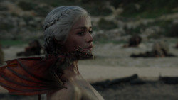 extant_GameOfThrones_1x10-FireAndBlood_5380