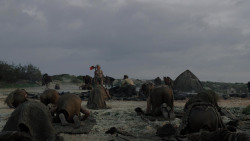 extant_GameOfThrones_1x10-FireAndBlood_5403