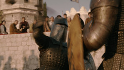 extant_GameOfThrones_2x01-TheNorthRemembers_0001