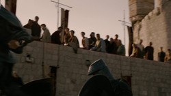 extant_GameOfThrones_2x01-TheNorthRemembers_0008