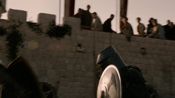 extant_GameOfThrones_2x01-TheNorthRemembers_0009