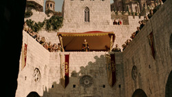 extant_GameOfThrones_2x01-TheNorthRemembers_0034