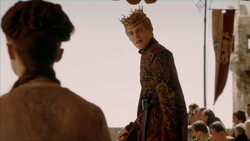 extant_GameOfThrones_2x01-TheNorthRemembers_0046