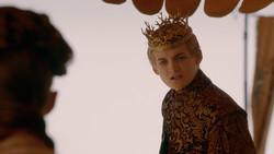 extant_GameOfThrones_2x01-TheNorthRemembers_0067